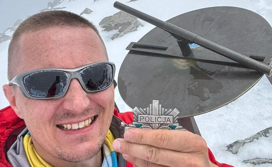Zabrzański policjant wybrał się do "krainy olbrzymów" po Koronę Europy [ZDJĘCIA]