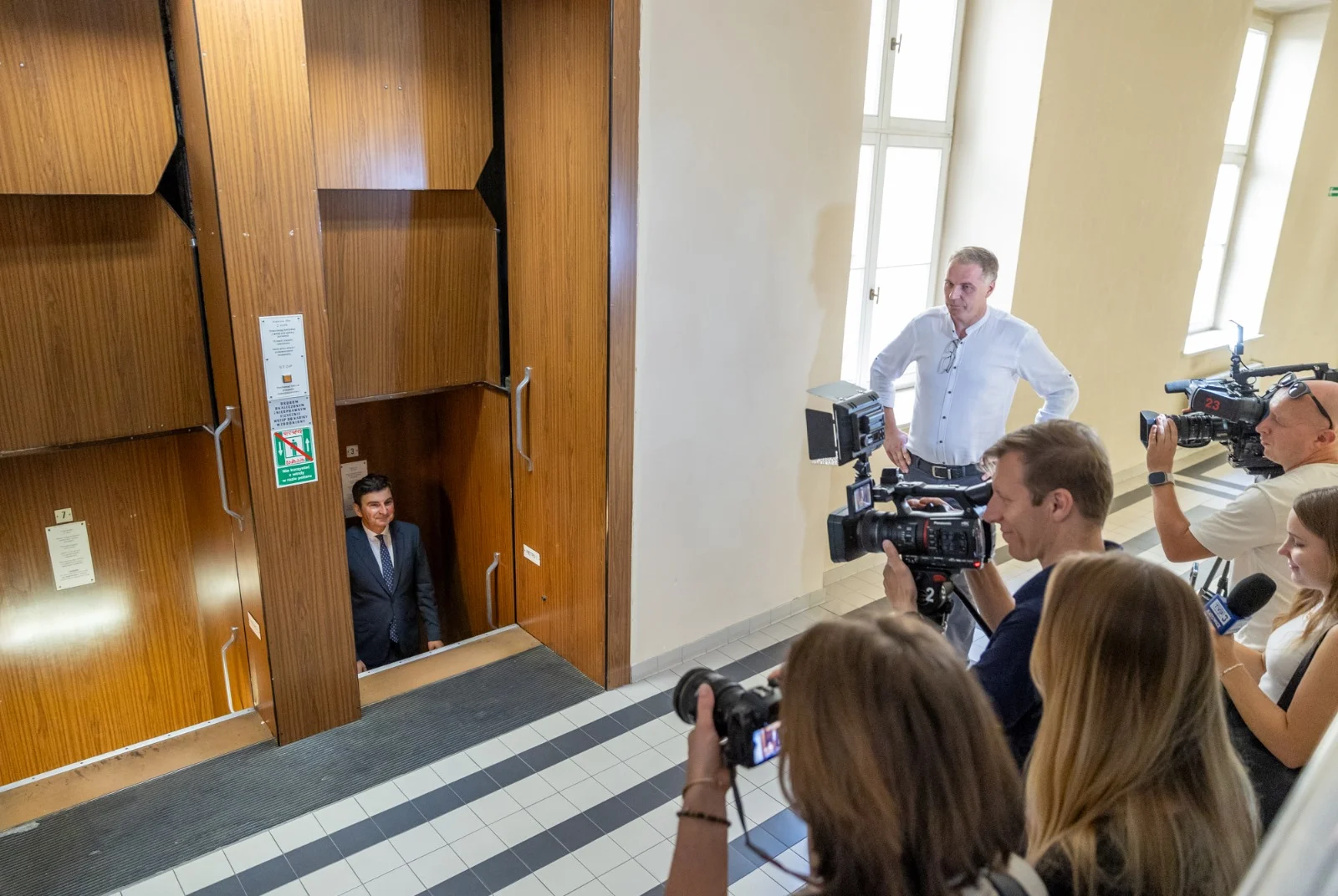 Rewitalizacja windy paciorkowej w Śląskim Urzędzie Wojewódzkim