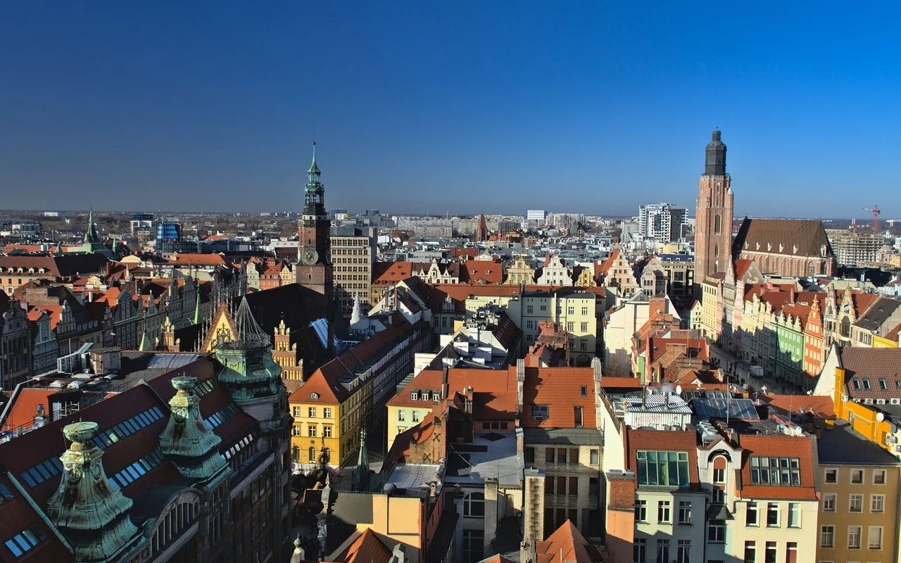 Jak przedstawiają się warunki mieszkaniowe w stolicy Dolnego Śląska?