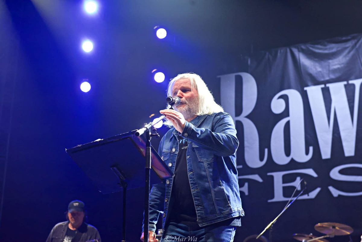 „Letnie Muzykowanie” w Parku Zamkowym. Koncert zespołu Blueset