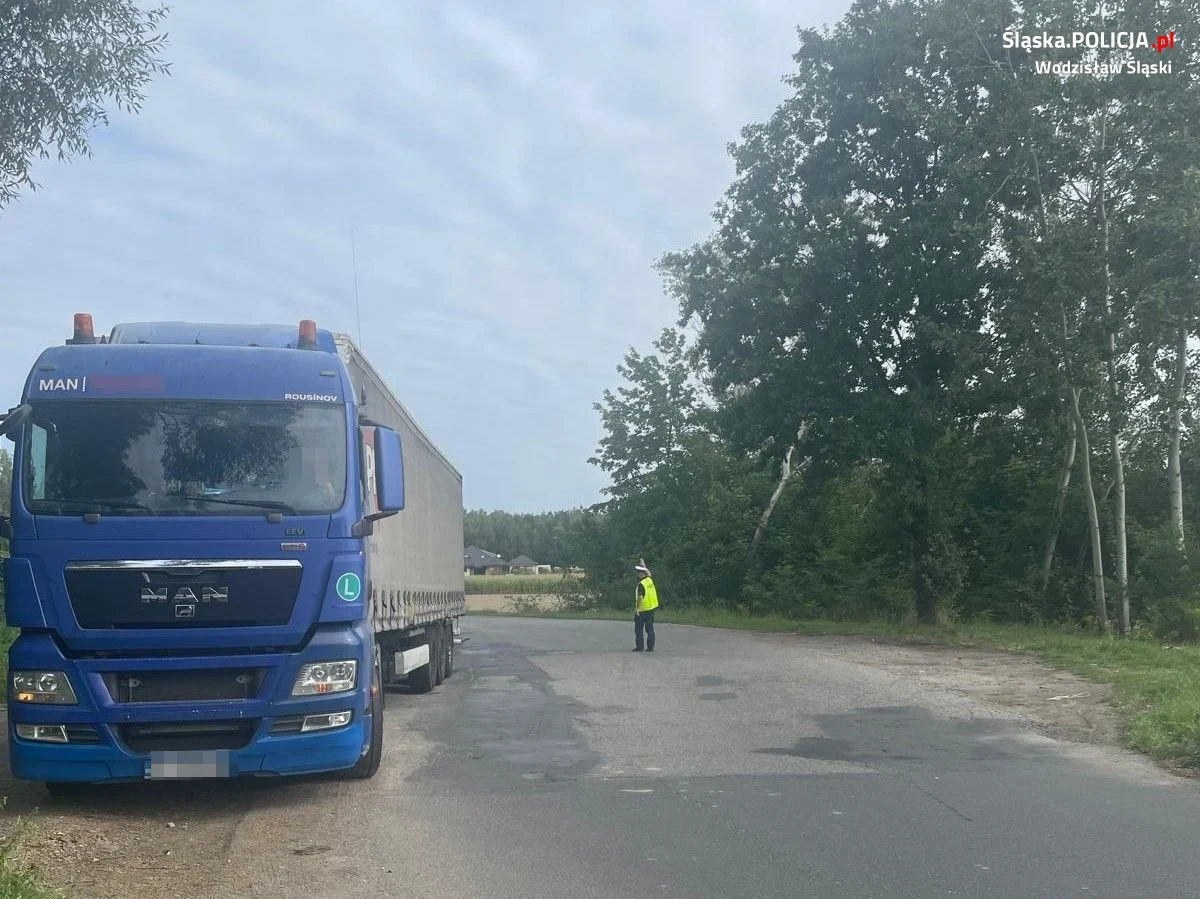 Zagraniczny kierowca zignorował ograniczenie dot. tonażu