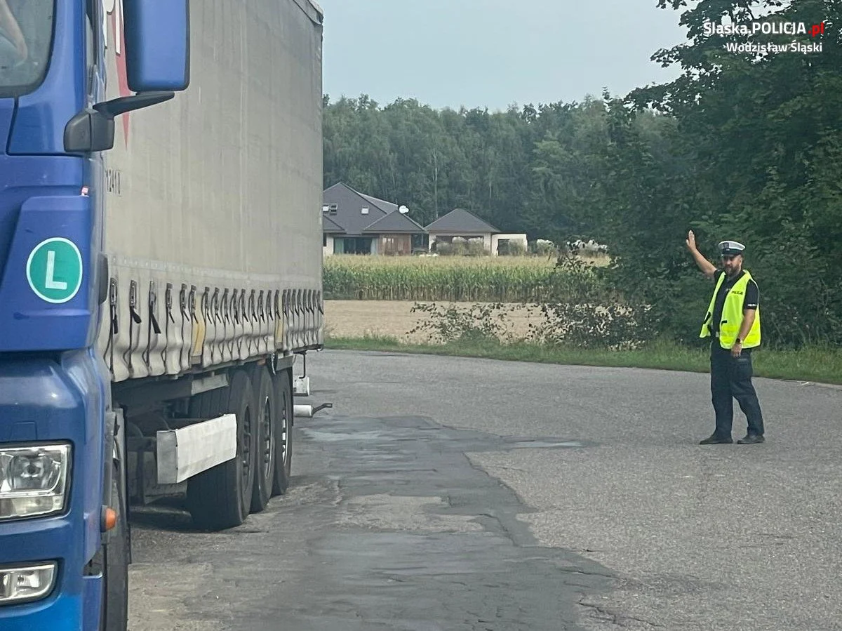 Zagraniczny kierowca zignorował ograniczenie dot. tonażu