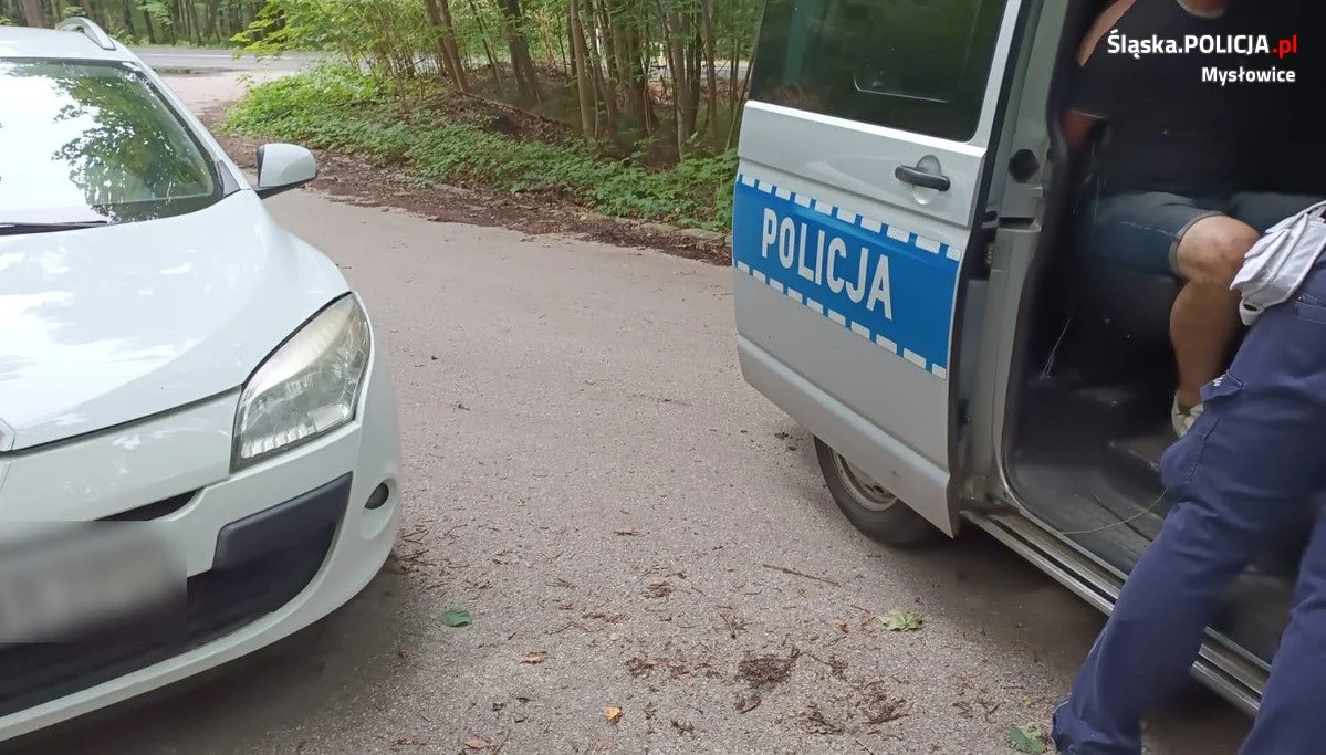 39-latek z zakazem prowadzenia pojazdów zatrzymany po szaleńczym pościgu