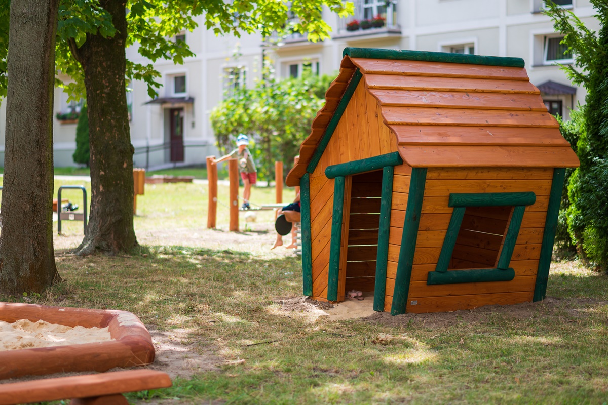 Powstał nowy plac zabaw na osiedlu C 27