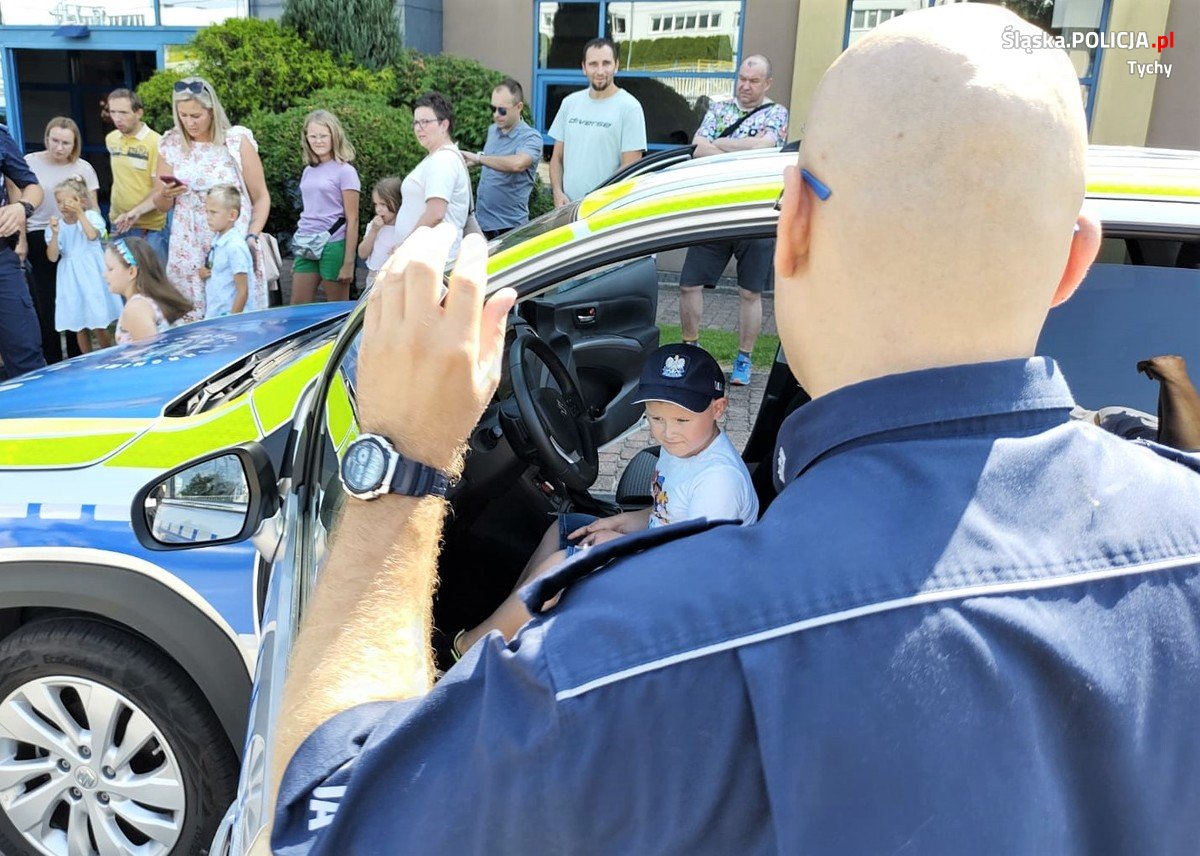 Działania profilaktyczne policji przez rozpoczęciem roku szkolnego