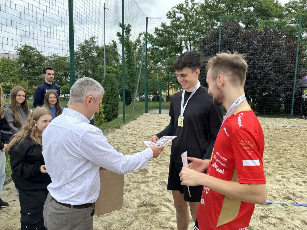 Za nami turniej siatkówki plażowej w Piekarach Śląskich