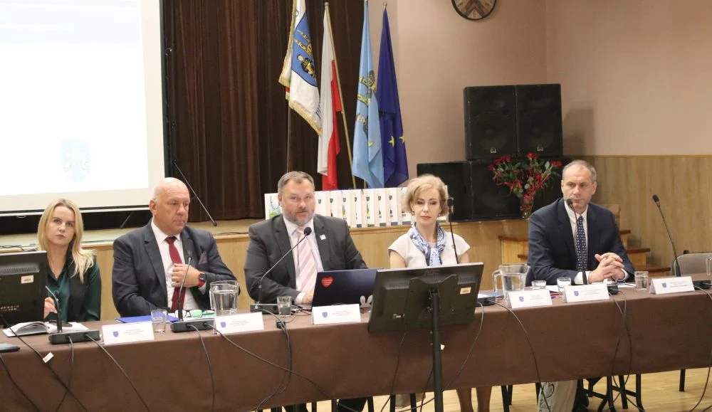 Podsumowanie VI sesji Rady Miasta