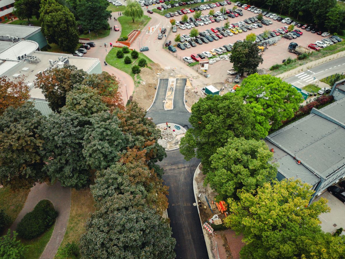 Trwa budowa ronda na ulicy Sienkiewicza. Co udało się już wykonać?