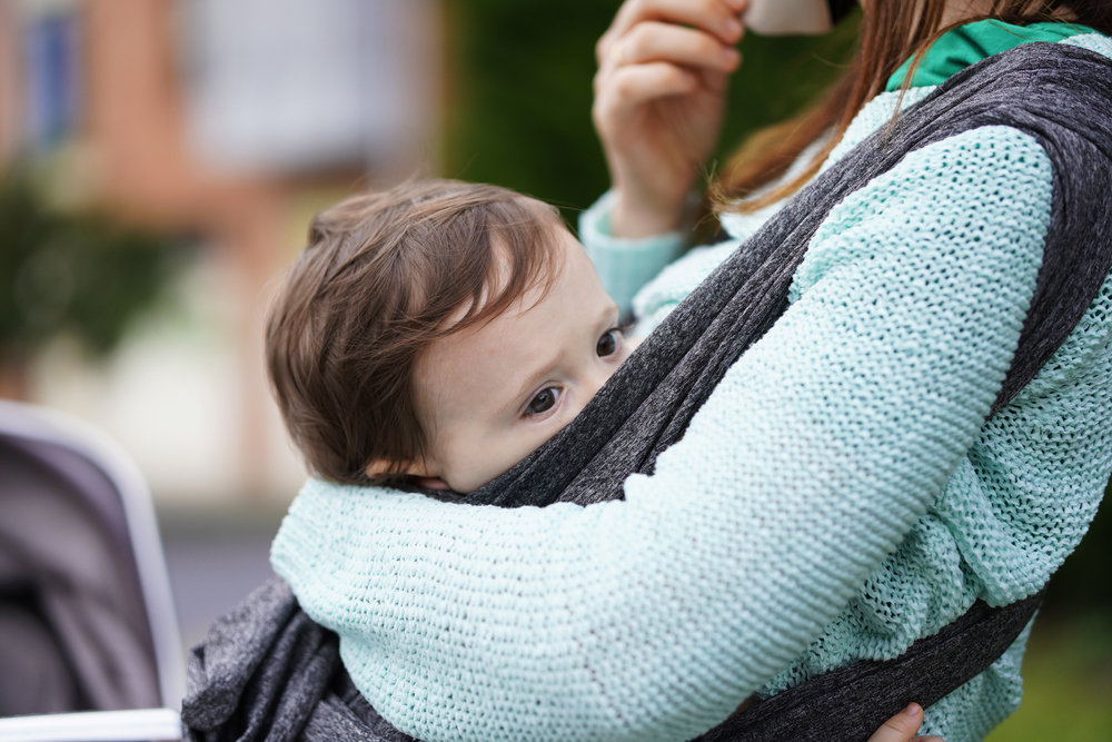 Chusty do noszenia niemowląt, czyli komfort dla dziecka i rodzica
