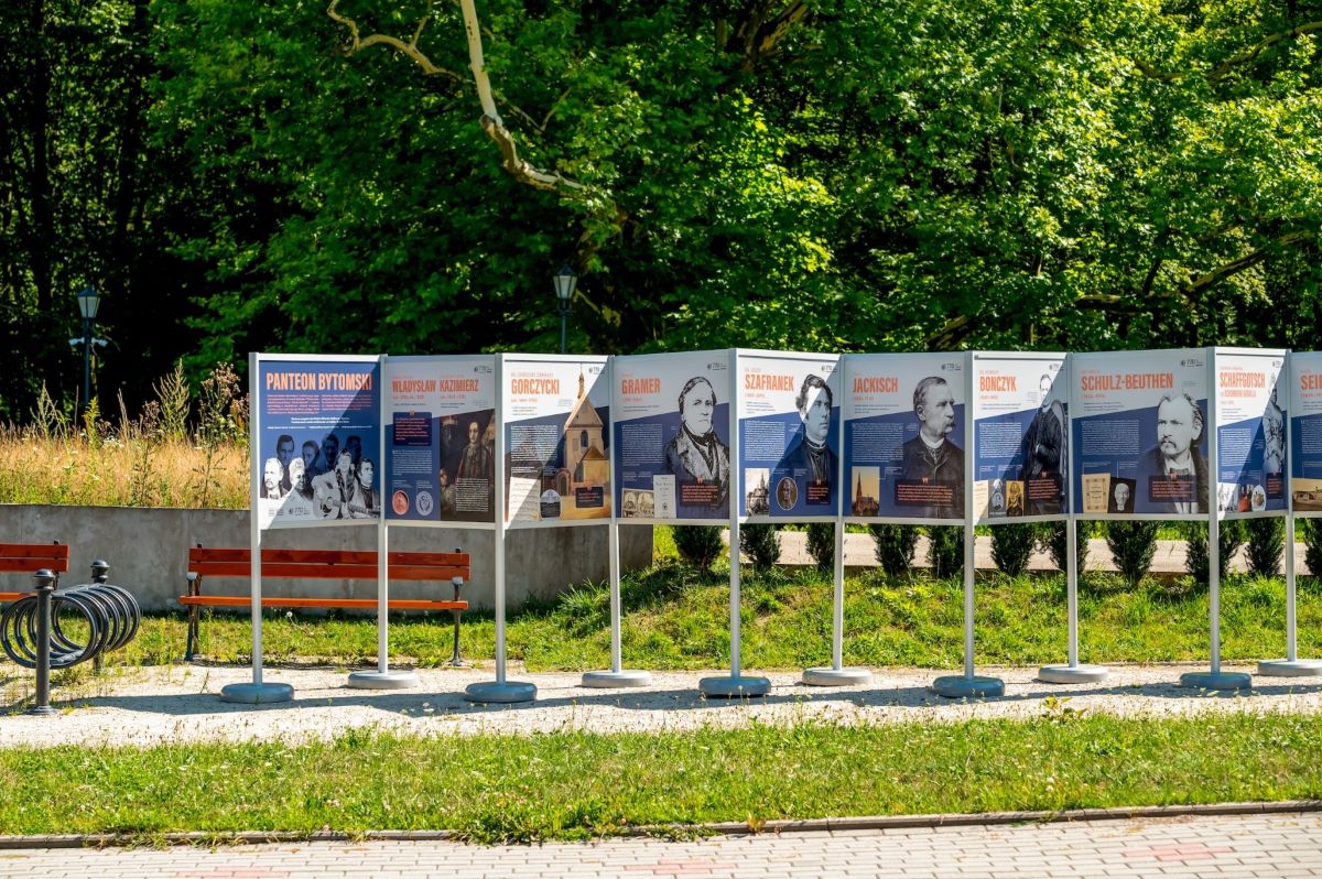 Historia 26 wybitnych bytomian w "Panteonie Bytomskim" w Miechowicach