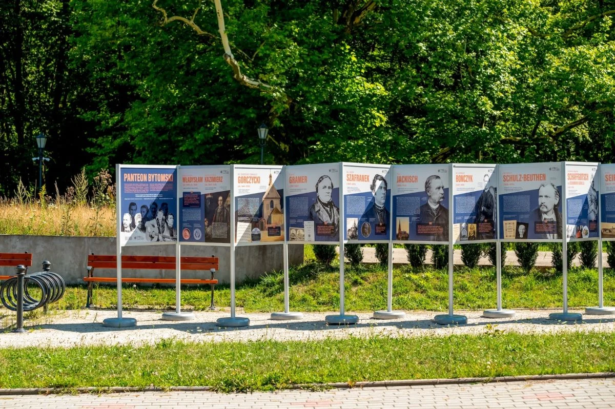 Historia 26 wybitnych bytomian w "Panteonie Bytomskim" w Miechowicach