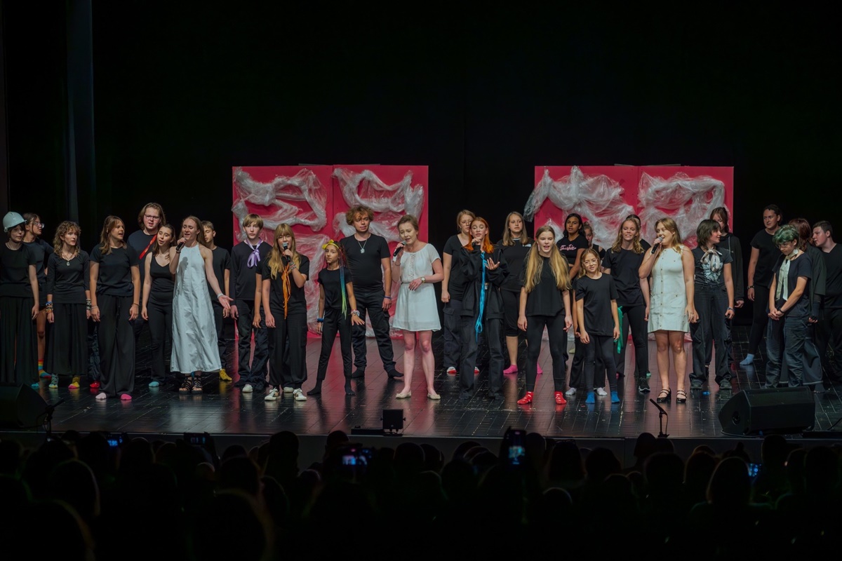 "Eksperyment uczuciowy" w BECEK 28