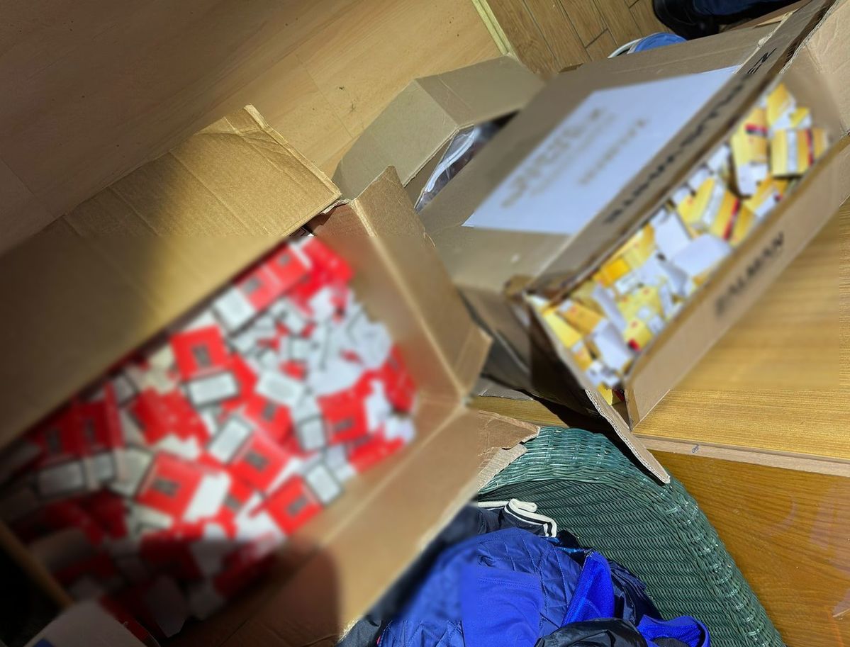 Policjanci z Bytomia przejęli 2,5 tysiąca paczek nielegalnych papierosów!