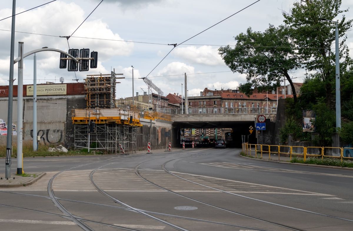 Bytom: Zamknięcie przejazdu pod wiaduktem na Zamłyniu. Zmiany od 23 do 26 sierpnia