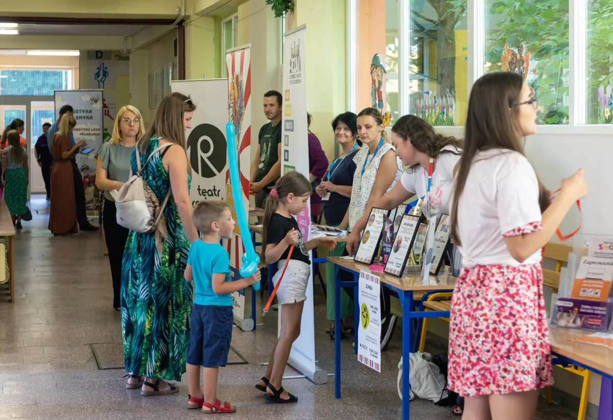 Targi Zajęć Pozalekcyjnych w Miechowicach: Odkryj nowe pasje dla swojego dziecka