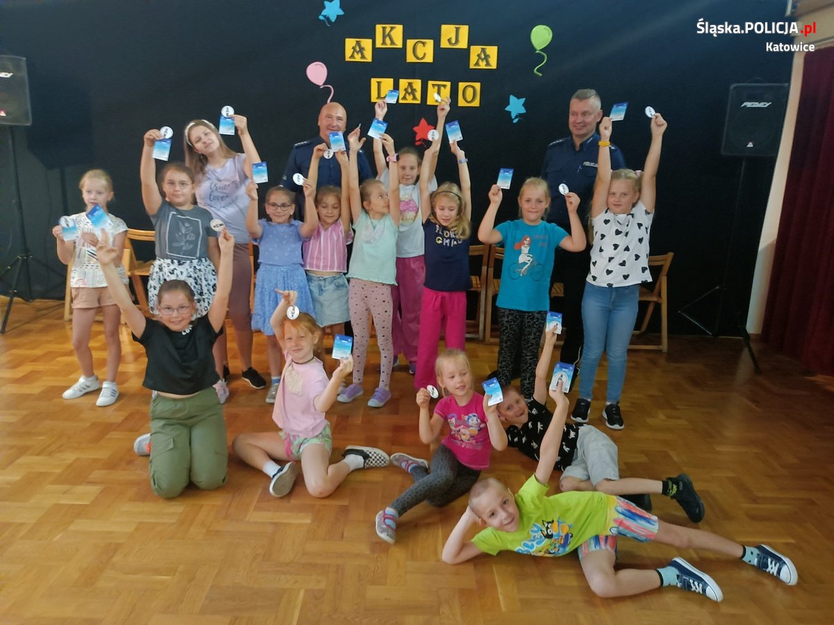 Przeprowadzono rozmowy z dziećmi o bezpieczeństwie podczas wakacji