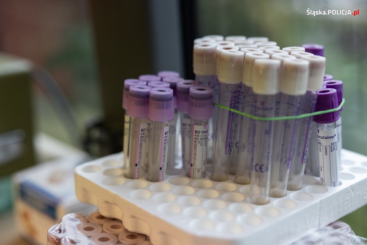 Policjanci i pracownicy cywilni oddali ponad 8 litrów krwi!