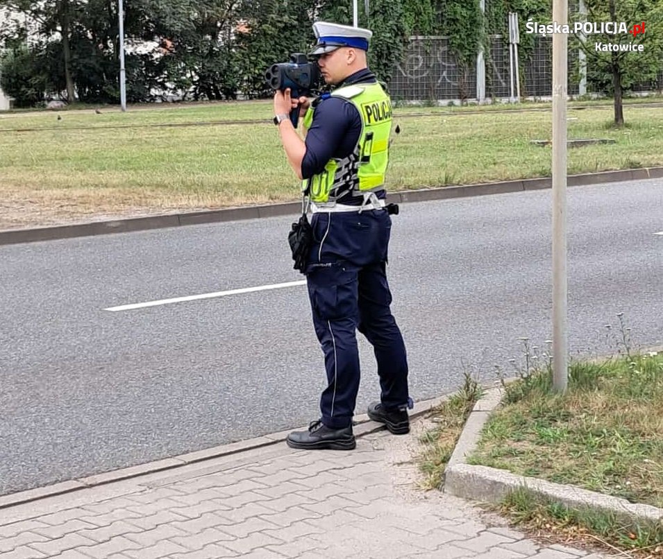Katowiccy policjanci ujawnili 273 przekroczenia prędkości w mieście!
