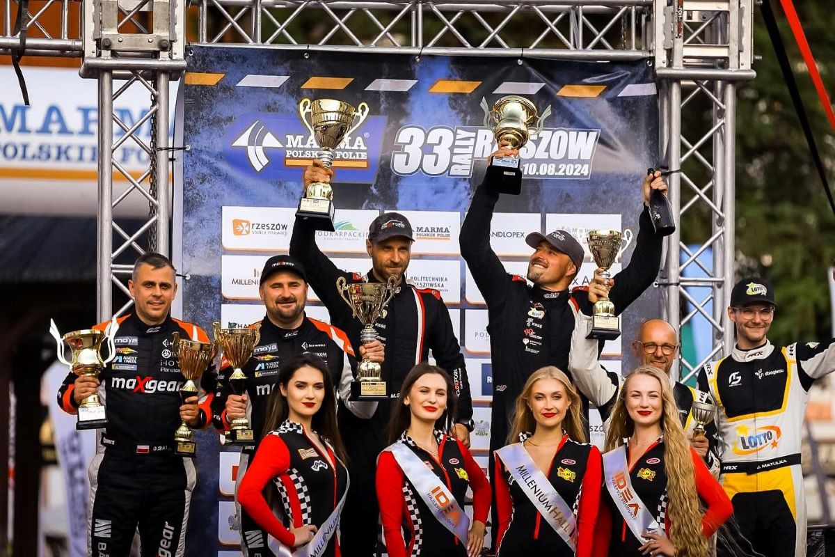 Rajdowcy z Katowic na pierwszym miejscu w Rajdzie Rzeszowskim!