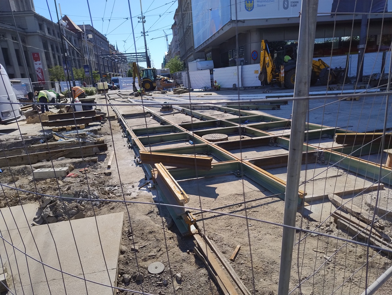 Remont na rynku potrwa dłużej. Do kiedy?