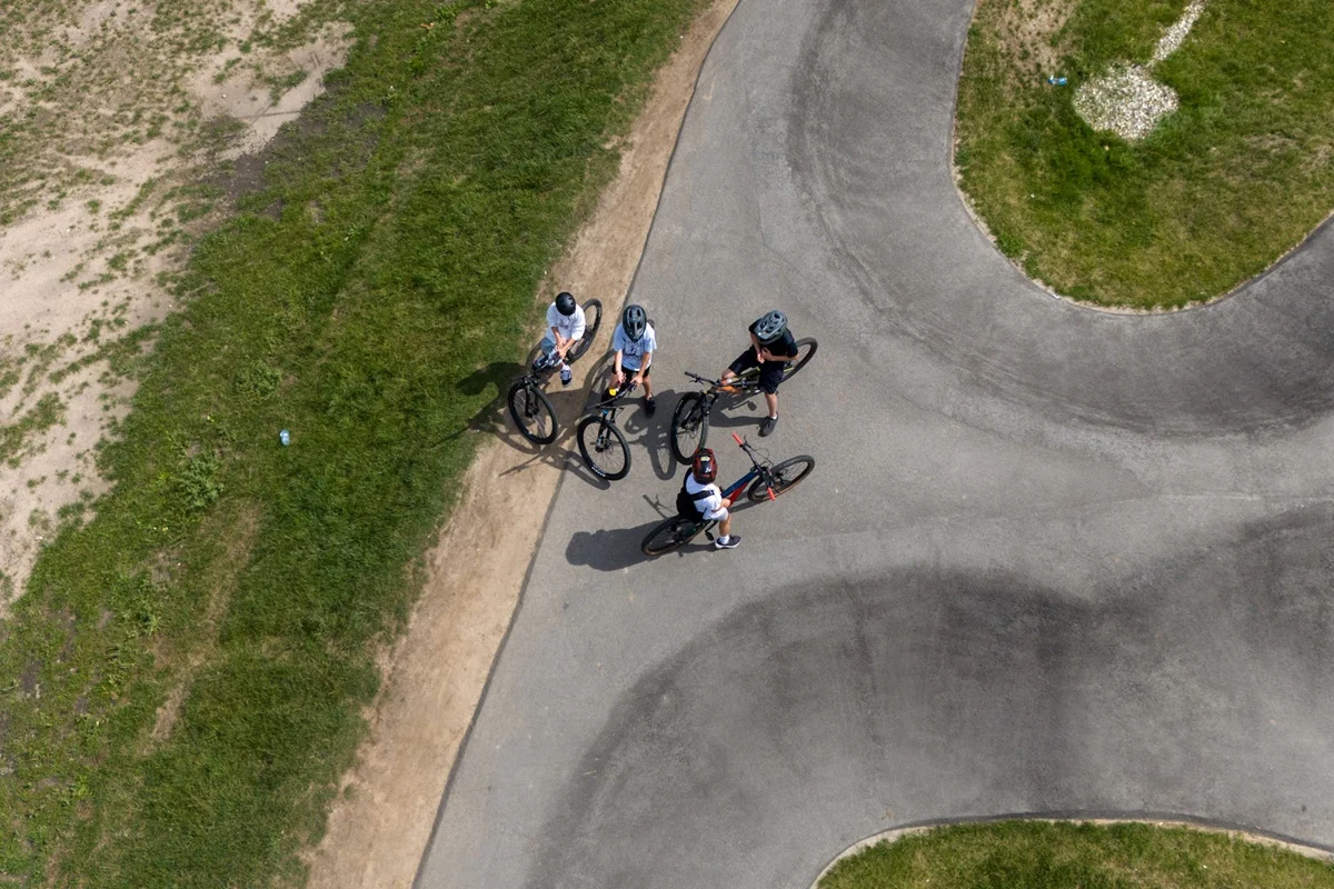 Dolina Trzech Stawów w Katowicach: Pumptrack przyciąga fanów ekstremalnej jazdy
