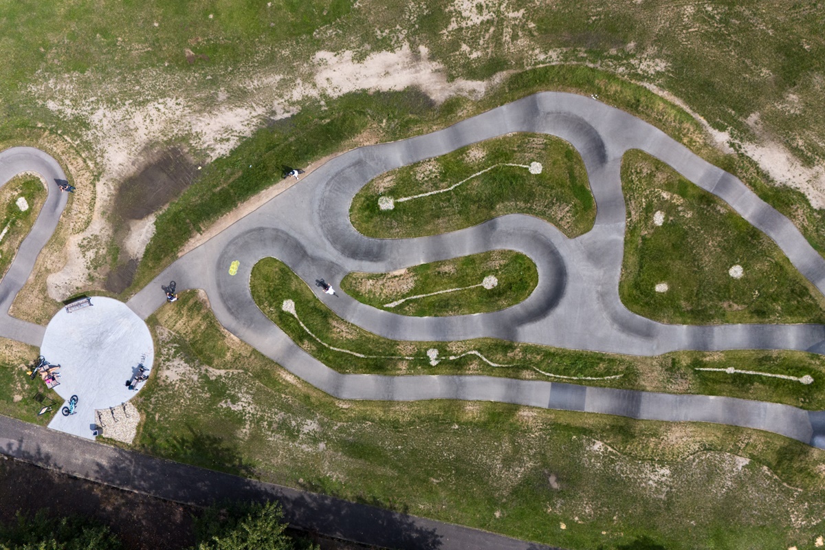 Dolina Trzech Stawów w Katowicach: Pumptrack przyciąga fanów ekstremalnej jazdy