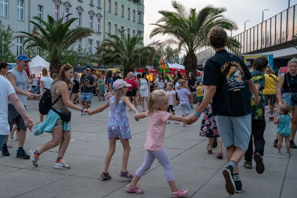 Sprawdź, jak bawili się mieszkańcy podczas imprezy Discoplener na Rynku! [ZDJĘCIA]