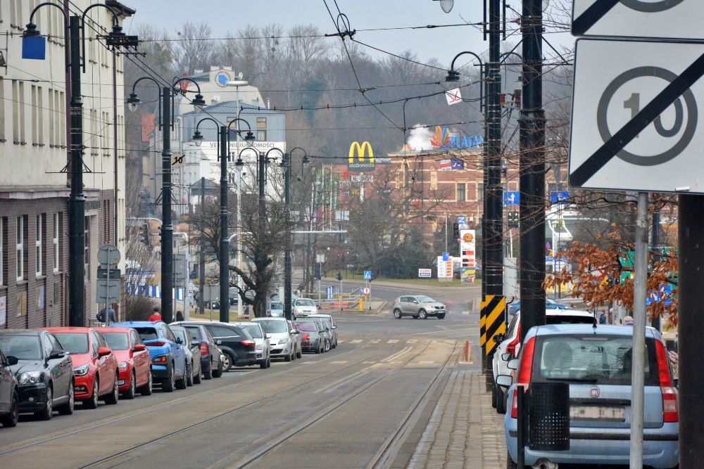 Województwo śląskie się wyludnia? Ilu mieszkańców ubyło w Zabrzu?