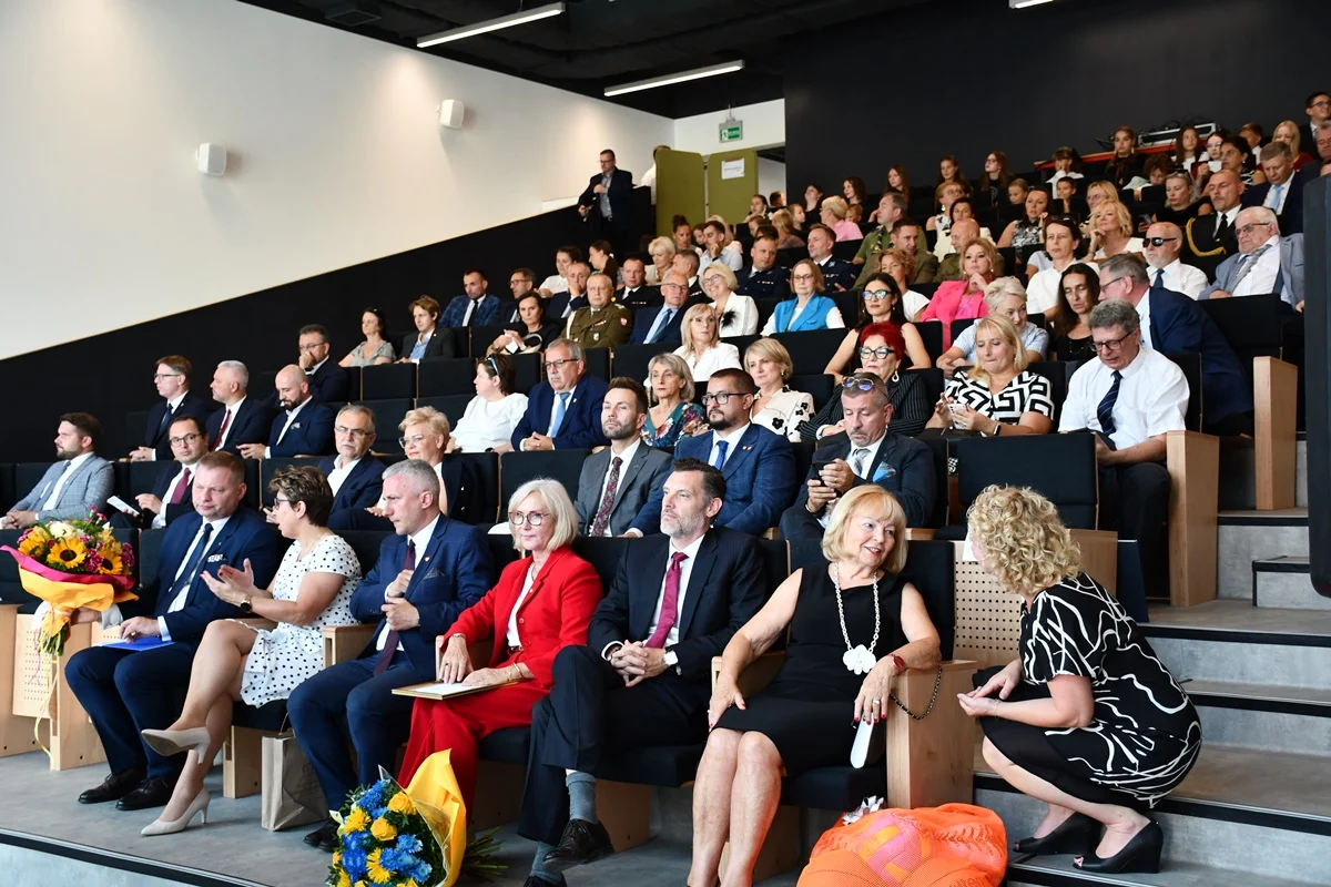 Wojewódzkie rozpoczęcie roku szkolnego 23