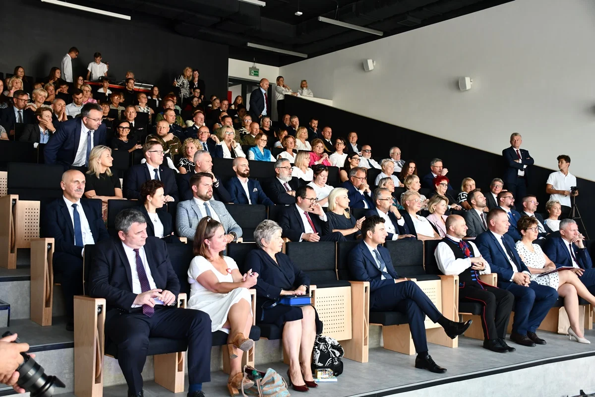 Wojewódzkie rozpoczęcie roku szkolnego 46