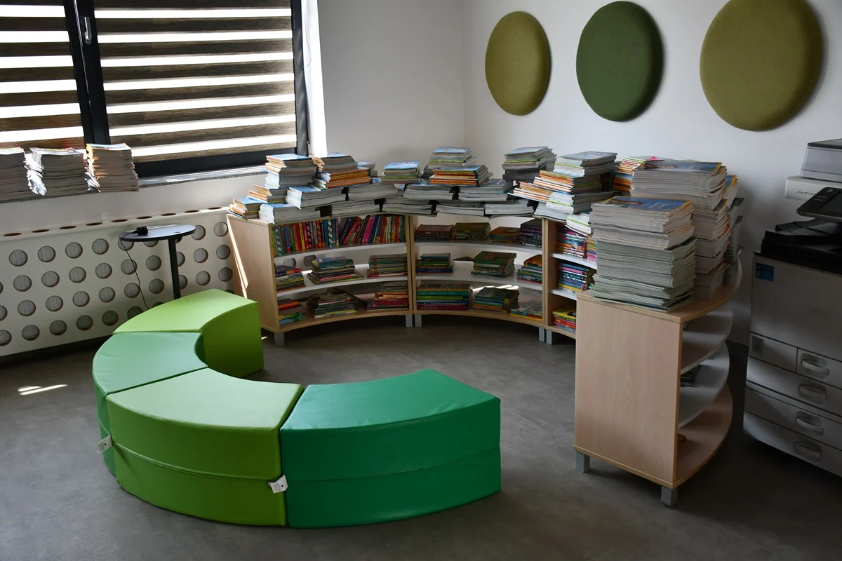 Wojewódzkie rozpoczęcie roku szkolnego 77