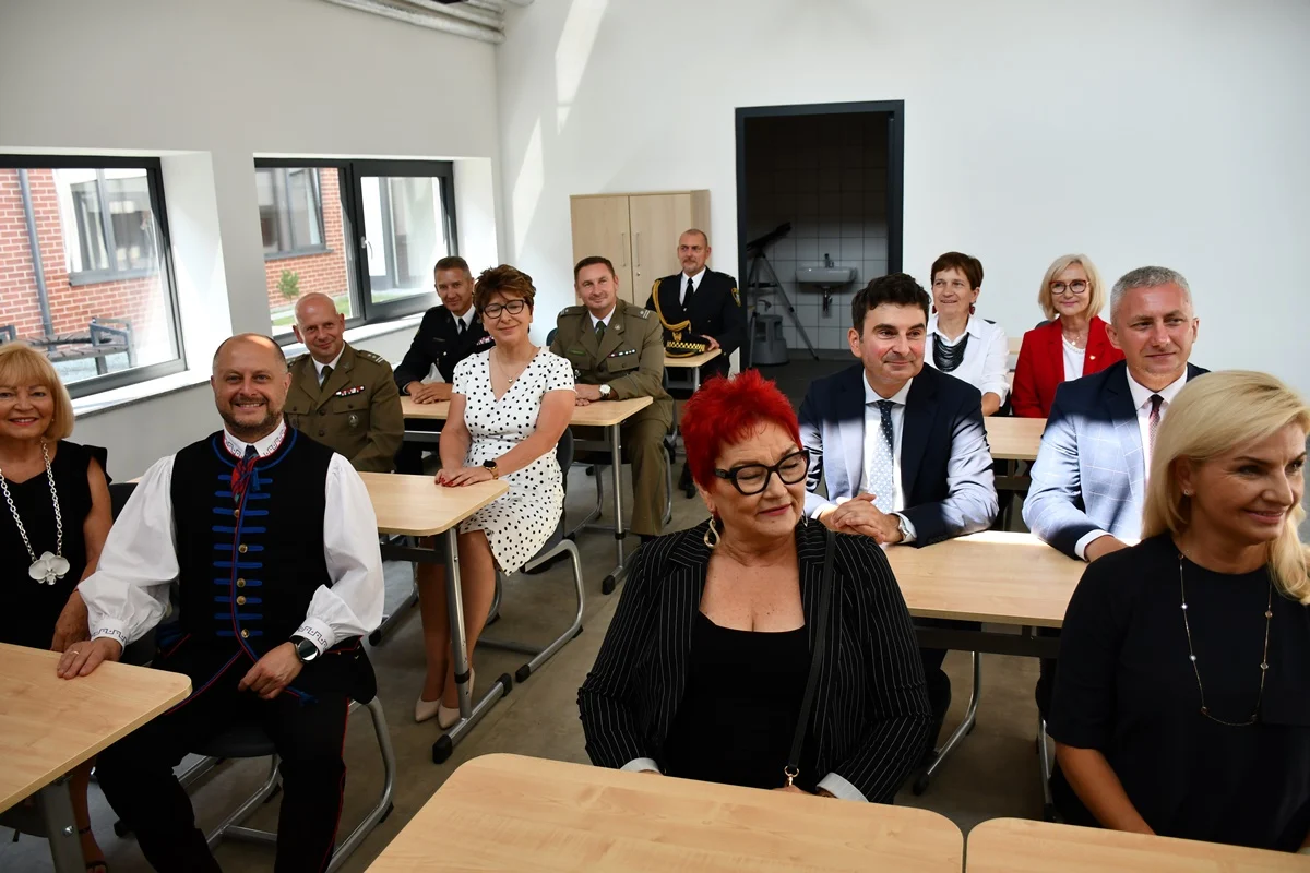 Wojewódzkie rozpoczęcie roku szkolnego 79