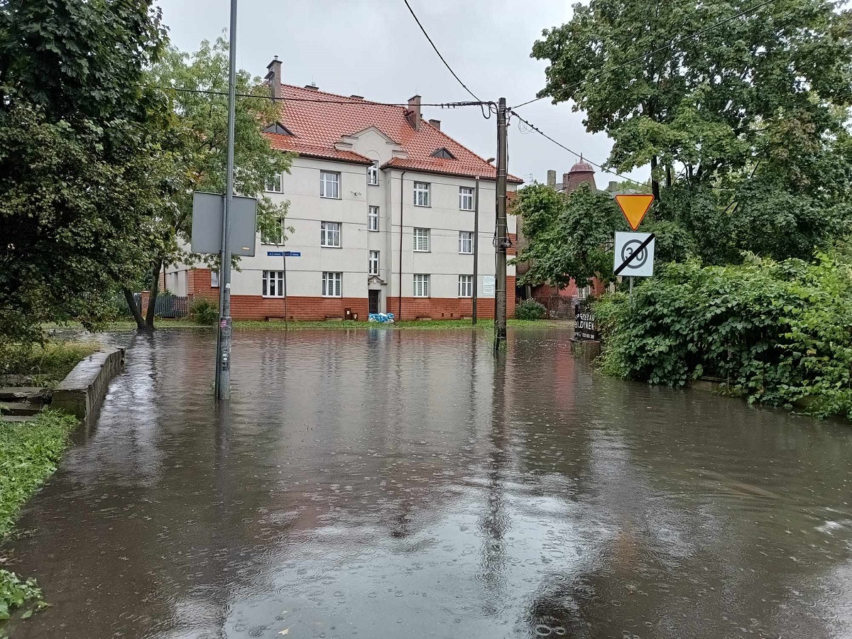 Ekstremalne opady nad Rudą Śląską 11