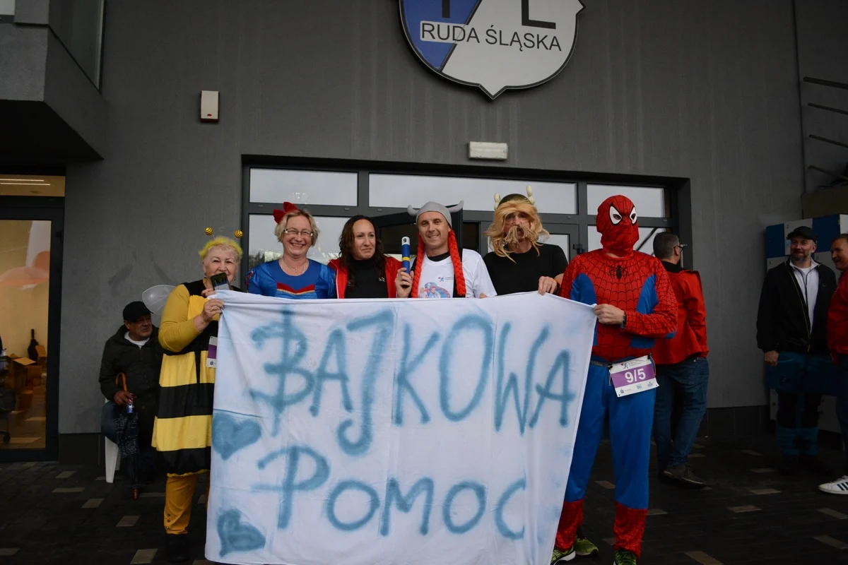8. PKO Bieg Charytatywny w Rudzie Śląskiej. Deszcz nie przeszkodził biegaczom [FOTO]