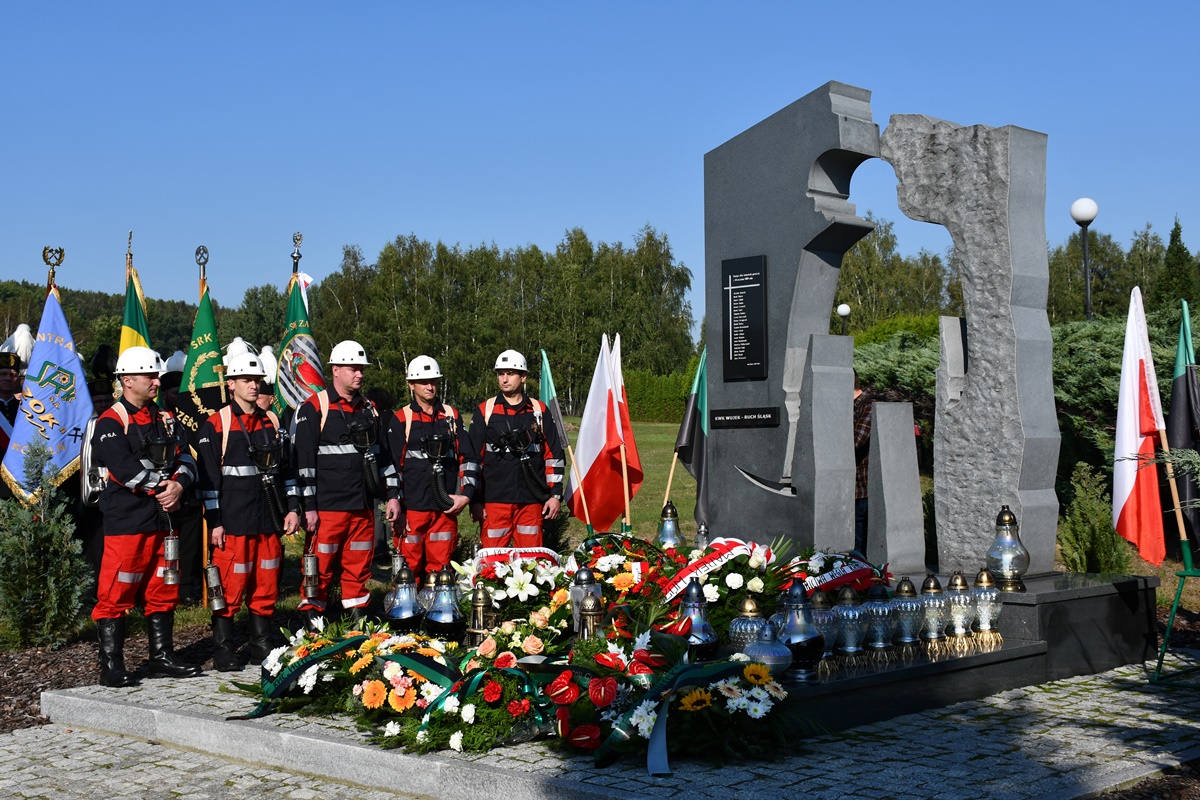 15. rocznica tragedii w kopalni Wujek-Śląsk 48