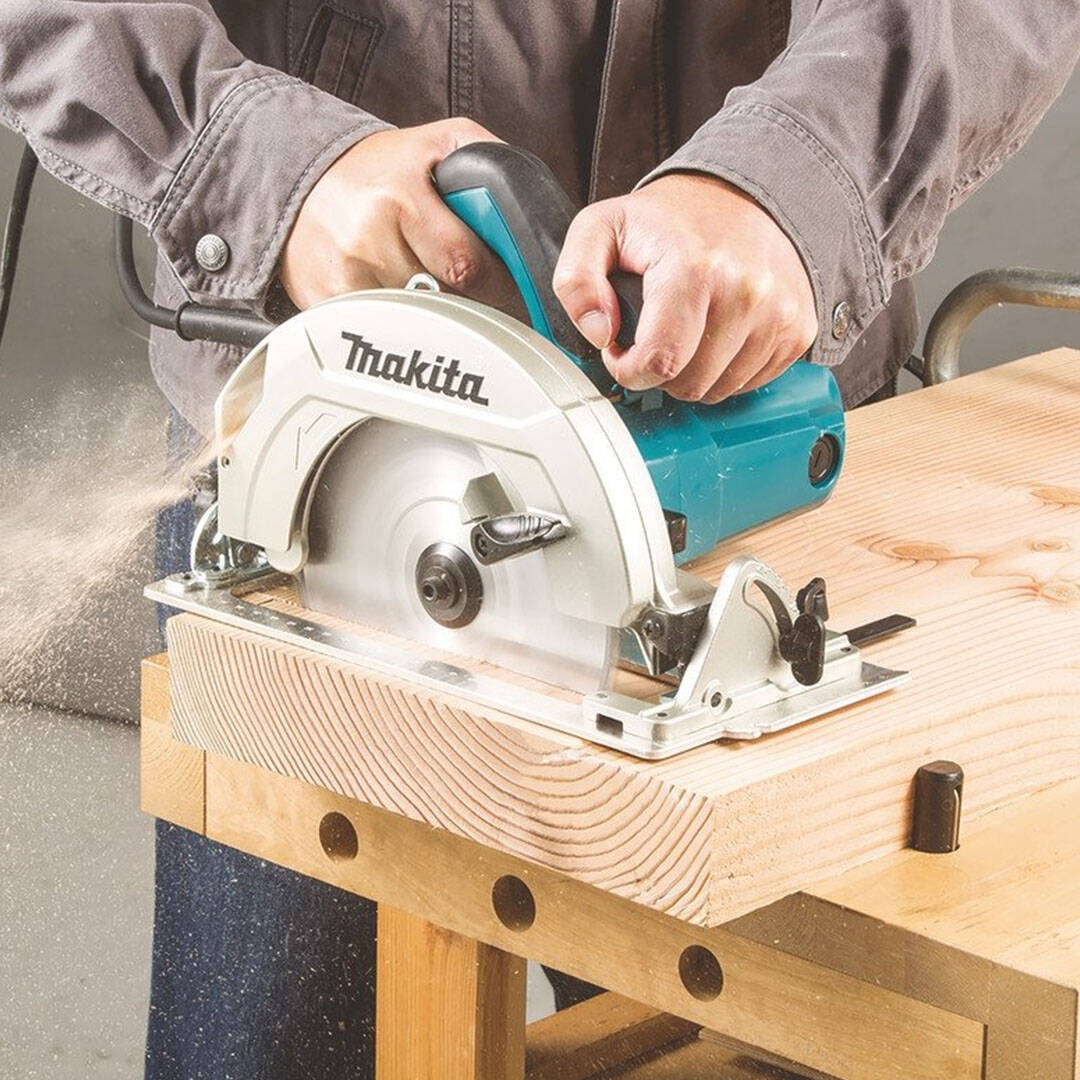 Wydajne elektronarzędzia sieciowe dla cieśli