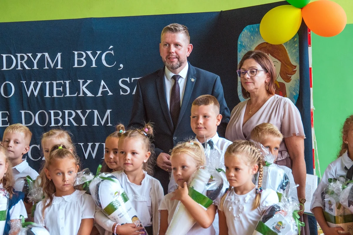 Nowy rok szkolny w Wodzisławiu Śląskim – start edukacyjnej przygody dla 500 pierwszaków