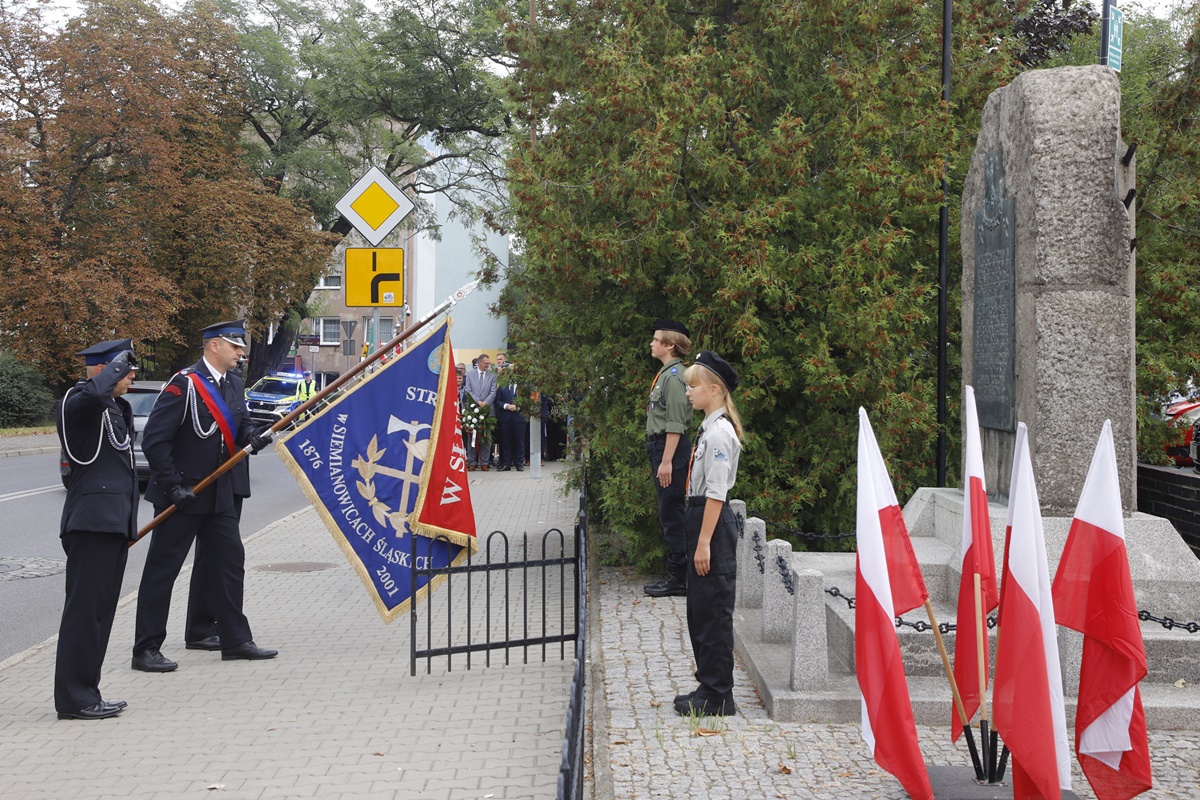 Hołd dla obrońców Kopalni "Michał" 52