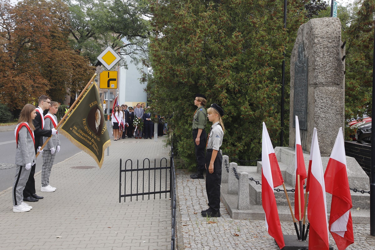 Hołd dla obrońców Kopalni "Michał" 54