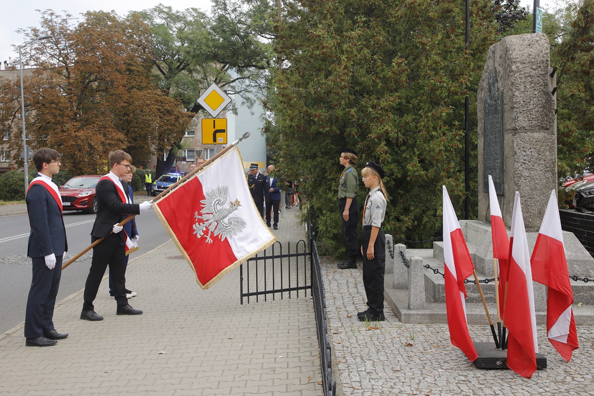 Hołd dla obrońców Kopalni "Michał" 56