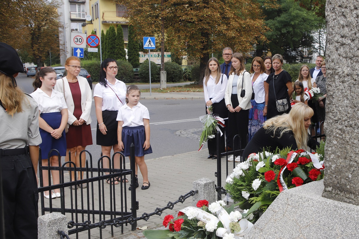 Hołd dla obrońców Kopalni "Michał" 71