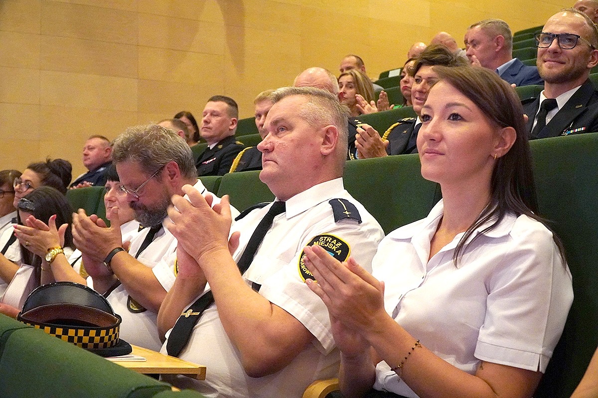 Siemianowicka Straż Miejska świętowała 33-lecie w Centrum Kultury Park Tradycji [GALERIA]