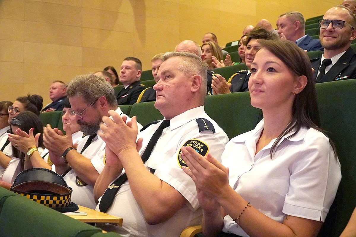 Siemianowicka Straż Miejska świętowała 33-lecie w Centrum Kultury Park Tradycji [GALERIA]