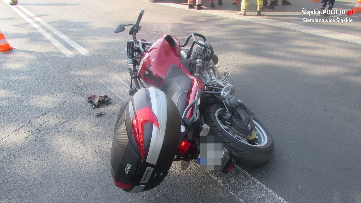 Wypadek na skrzyżowaniu Kopalnianej i Kapicy: Zderzenie motocykla z osobówką