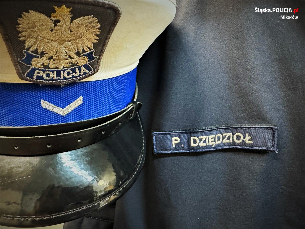 Łącząc służbę w dwóch mundurach pomaga przy podtopieniach