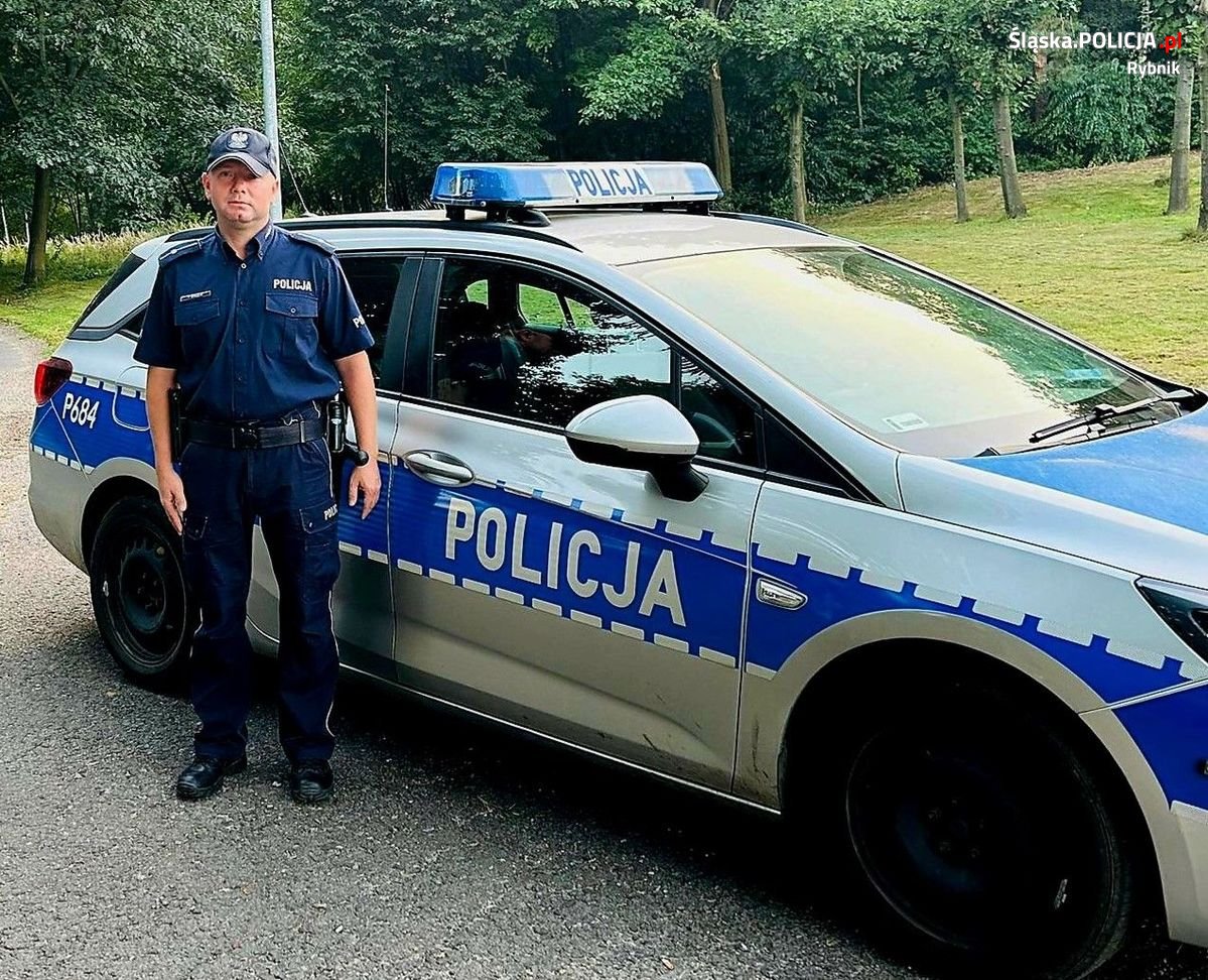Policjant z Boguszowic uratował rybniczankę wracając do domu po służbie
