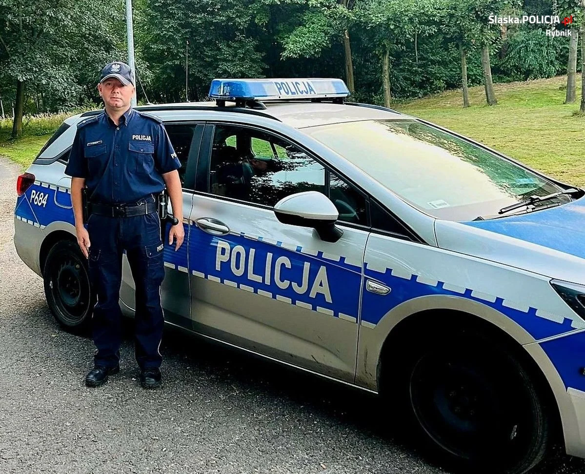 Policjant z Boguszowic uratował rybniczankę wracając do domu po służbie
