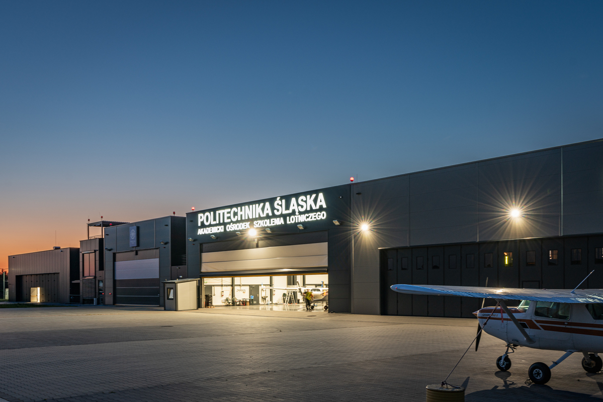 Politechnika Śląska uhonorowana Błękitnymi Skrzydłami 2023