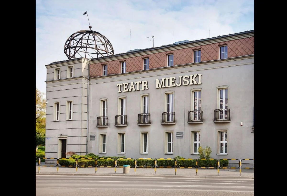 Teatr wznawia zajęcia dla seniorów! Po raz kolejny spotkamy się z aktorami!