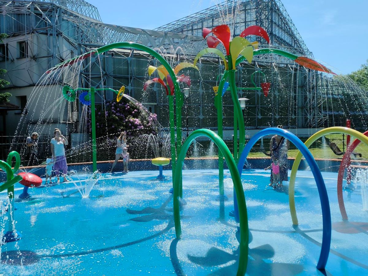 Wodny plac zabaw zakończył sezon. Wkrótce odnowiony plac zabaw w sąsiedztwie